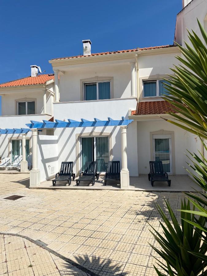Villa Alice'S House à Nazaré Extérieur photo