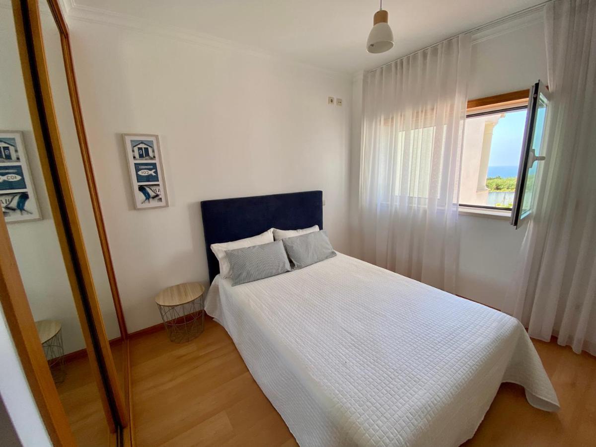 Villa Alice'S House à Nazaré Extérieur photo